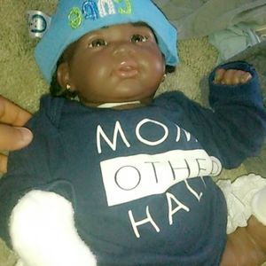 A baby reborn her name is baby Arizona